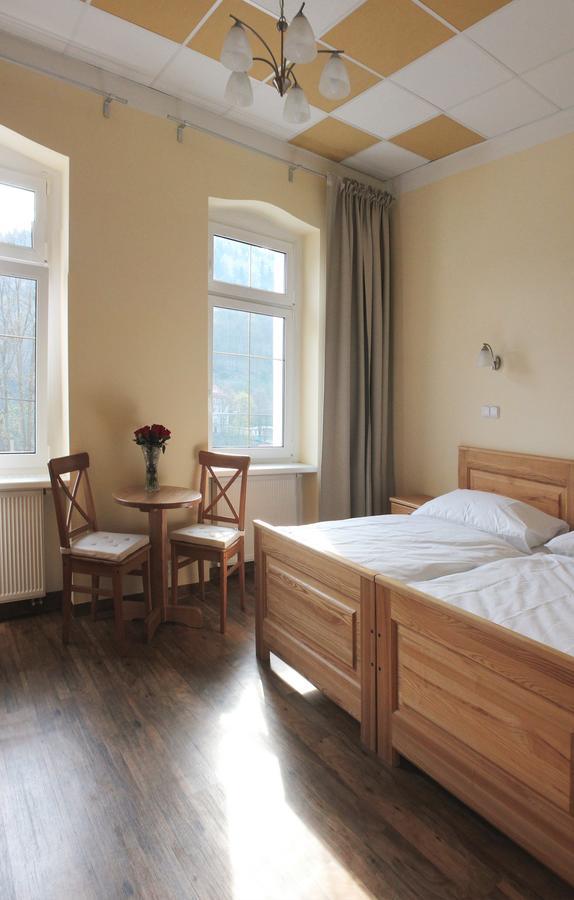 Hotel Orix Jáchymov Dış mekan fotoğraf